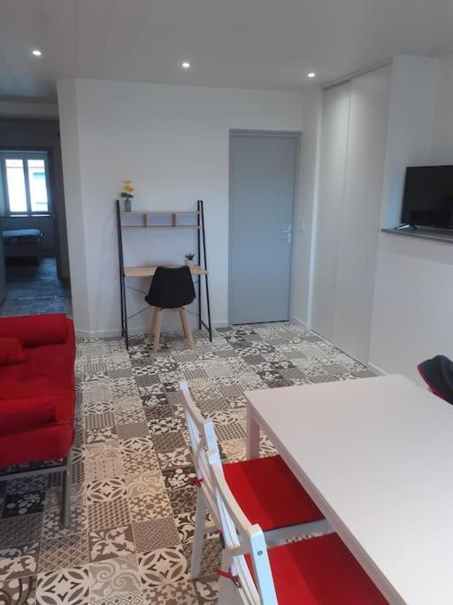 Frasne Logement Entier. Gite Les Brimbelles ภายนอก รูปภาพ